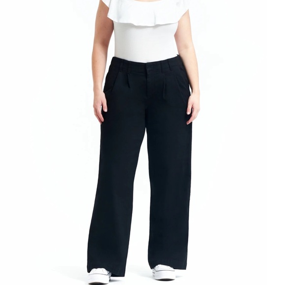 Pants - Elegant Black Wide-Leg Pants